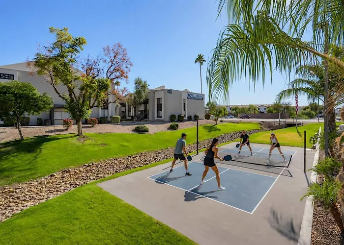 Apartment Sunny Retreat With Pool Gym & Parking Scottsdale